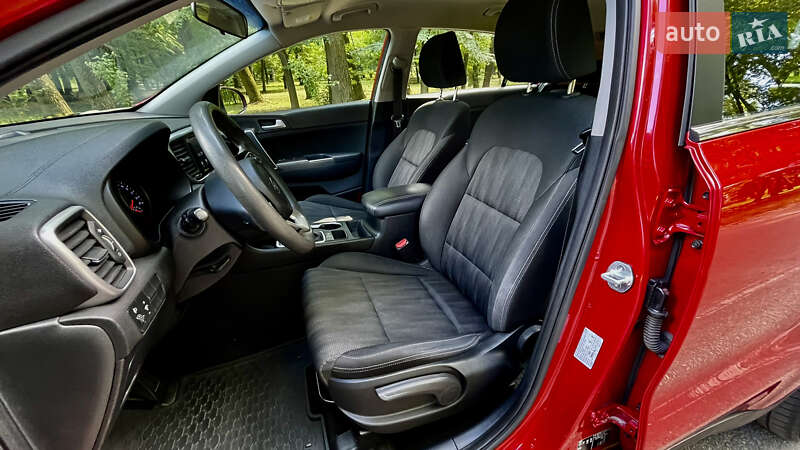 Внедорожник / Кроссовер Kia Sportage 2020 в Черновцах