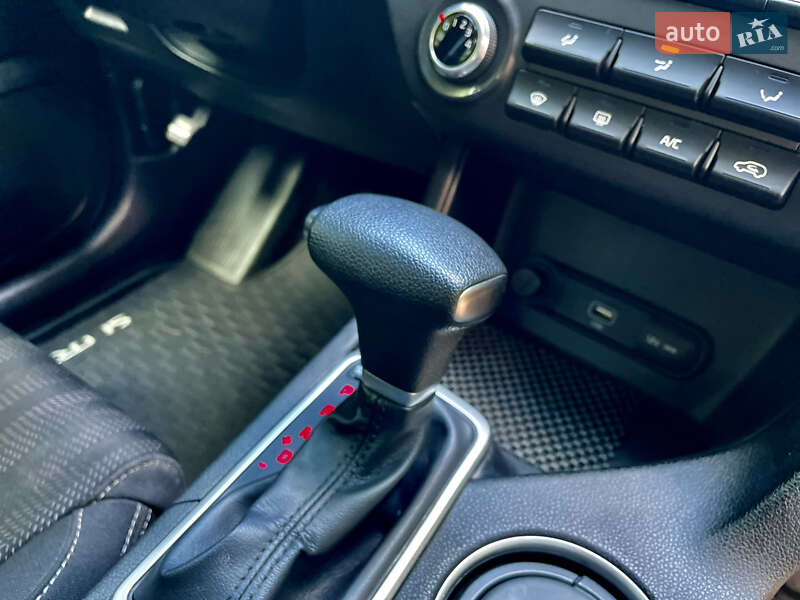 Внедорожник / Кроссовер Kia Sportage 2020 в Черновцах