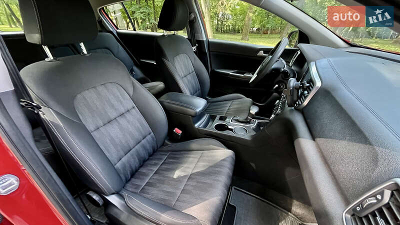 Внедорожник / Кроссовер Kia Sportage 2020 в Черновцах