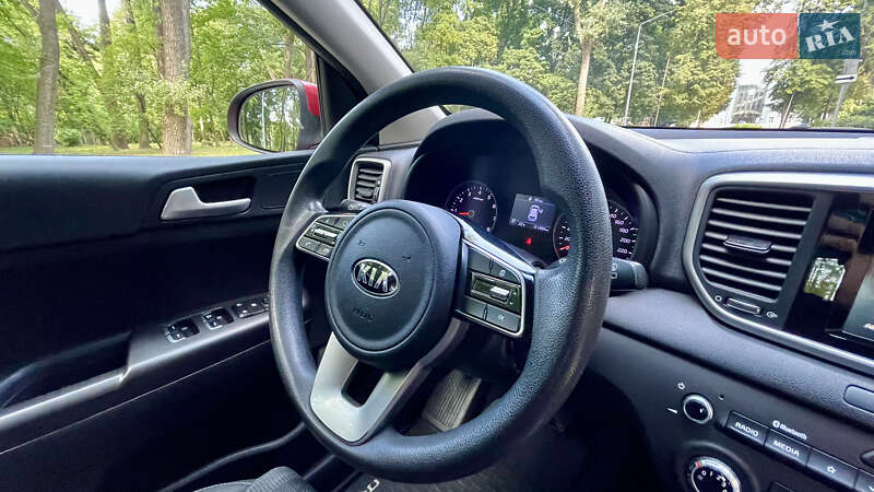 Внедорожник / Кроссовер Kia Sportage 2020 в Черновцах