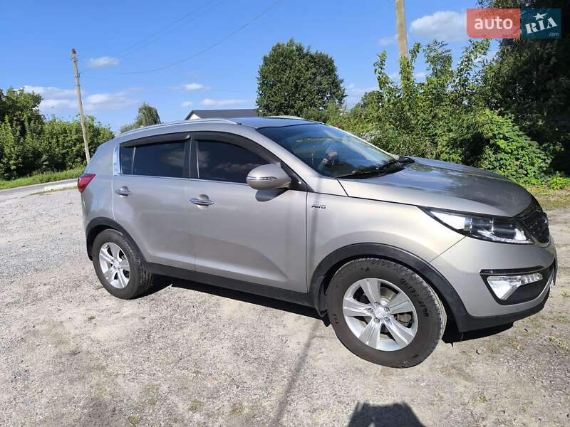 Внедорожник / Кроссовер Kia Sportage 2012 в Виннице