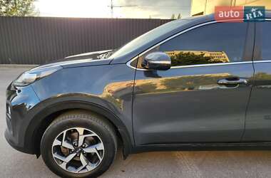 Позашляховик / Кросовер Kia Sportage 2021 в 