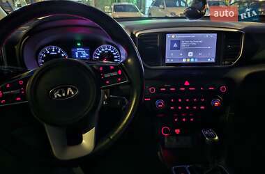 Позашляховик / Кросовер Kia Sportage 2021 в 