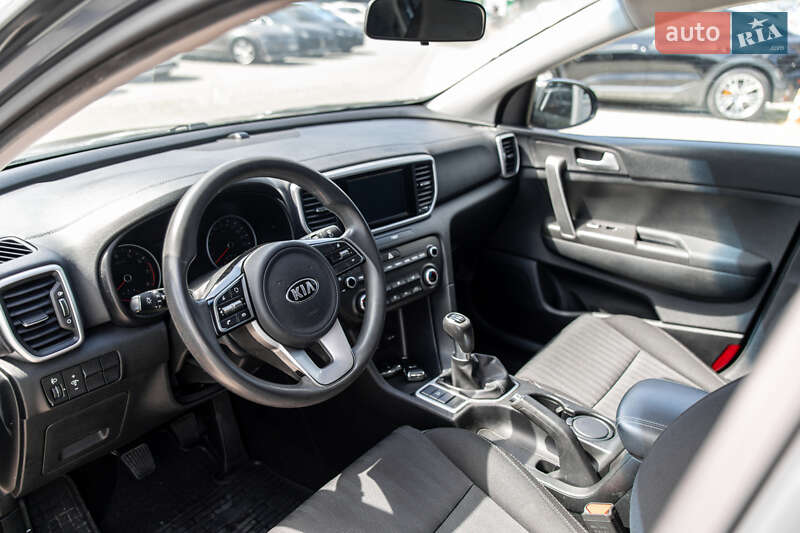 Позашляховик / Кросовер Kia Sportage 2018 в Львові