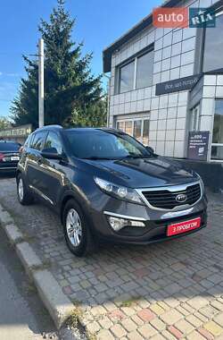 Внедорожник / Кроссовер Kia Sportage 2012 в Полтаве