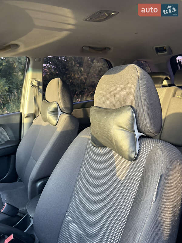 Внедорожник / Кроссовер Kia Sportage 2007 в Золочеве