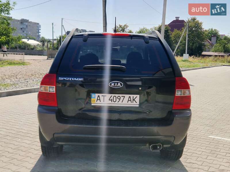 Внедорожник / Кроссовер Kia Sportage 2005 в Ивано-Франковске