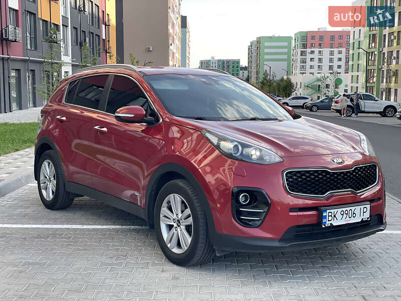 Внедорожник / Кроссовер Kia Sportage 2016 в Ровно