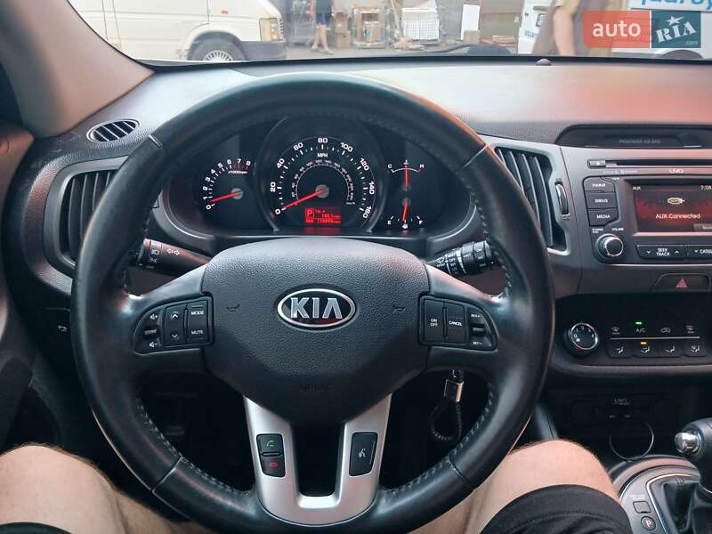 Внедорожник / Кроссовер Kia Sportage 2012 в Кривом Роге фото 28 Внедорожник / Кроссовер Kia Sportage 2012 в Кривом Роге