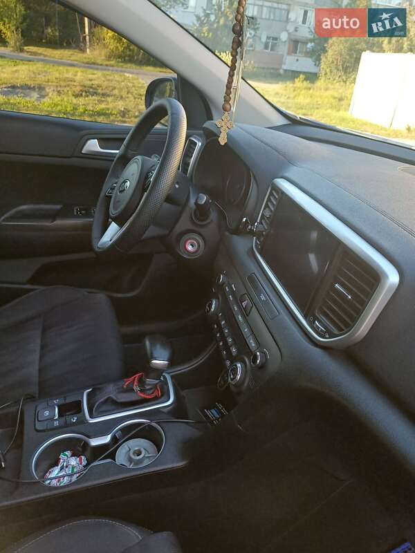 Позашляховик / Кросовер Kia Sportage 2021 в Новій Водолагі