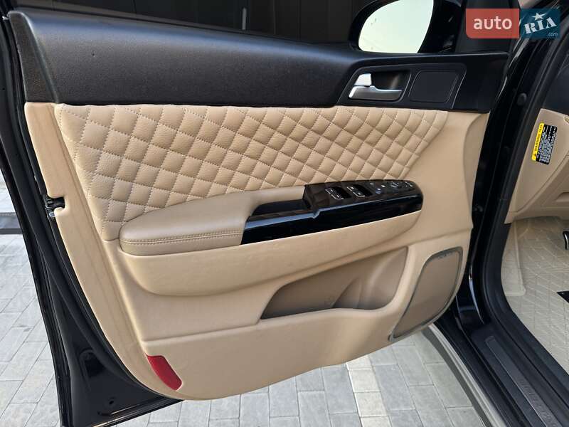 Позашляховик / Кросовер Kia Sportage 2017 в Києві