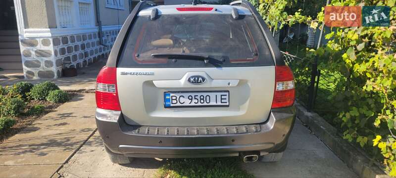 Позашляховик / Кросовер Kia Sportage 2006 в Чемерівцях
