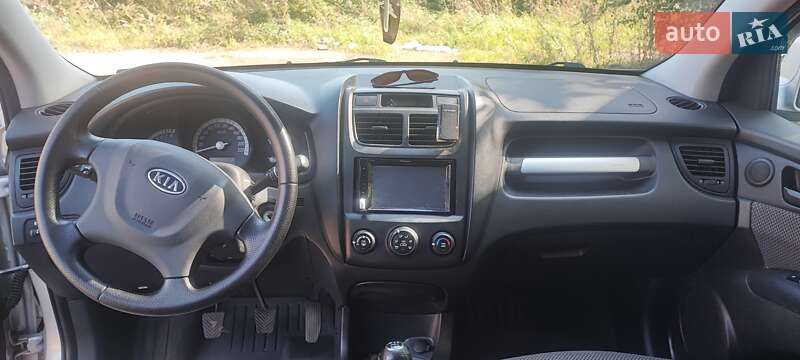 Внедорожник / Кроссовер Kia Sportage 2010 в Глухове фото 14 Внедорожник / Кроссовер Kia Sportage 2010 в Глухове