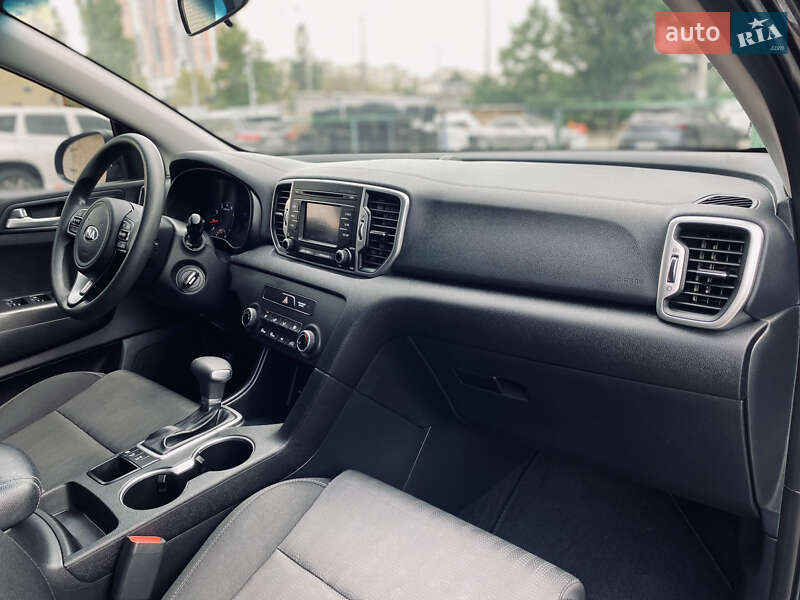 Внедорожник / Кроссовер Kia Sportage 2018 в Киеве