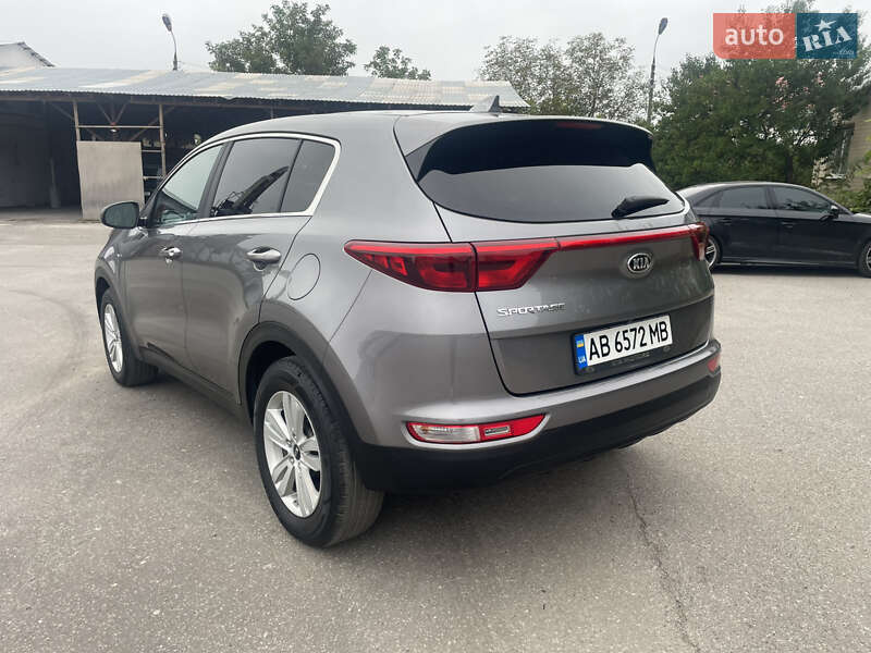 Позашляховик / Кросовер Kia Sportage 2017 в Вінниці