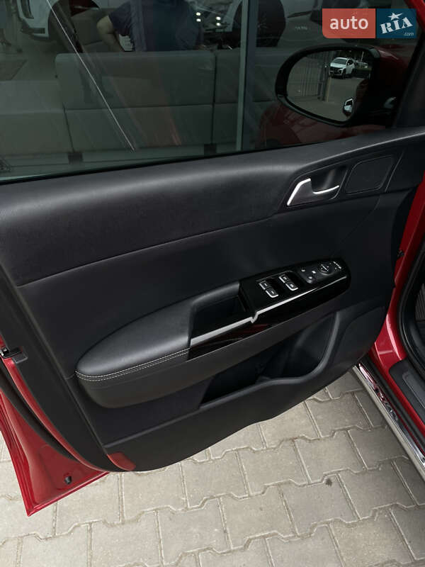 Позашляховик / Кросовер Kia Sportage 2019 в Одесі