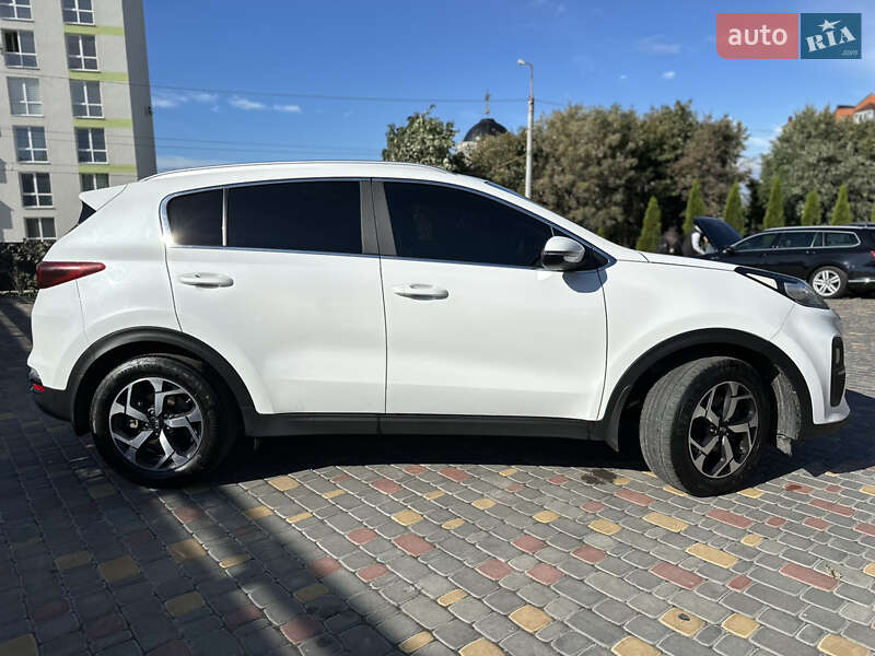 Внедорожник / Кроссовер Kia Sportage 2021 в Тернополе