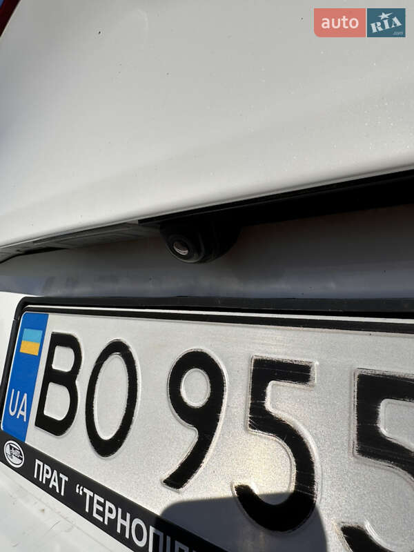 Внедорожник / Кроссовер Kia Sportage 2021 в Тернополе