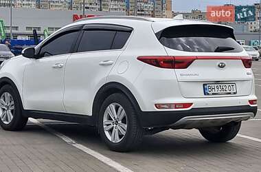 Позашляховик / Кросовер Kia Sportage 2016 в Одесі