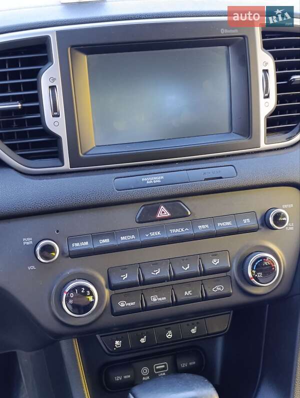 Позашляховик / Кросовер Kia Sportage 2016 в Одесі