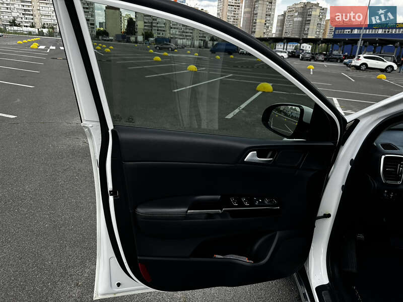 Позашляховик / Кросовер Kia Sportage 2019 в Києві