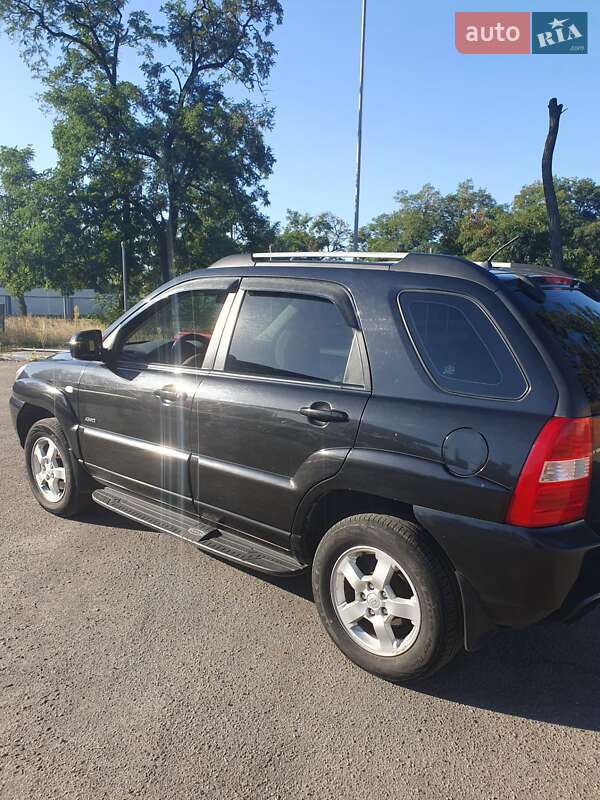 Внедорожник / Кроссовер Kia Sportage 2008 в Днепре