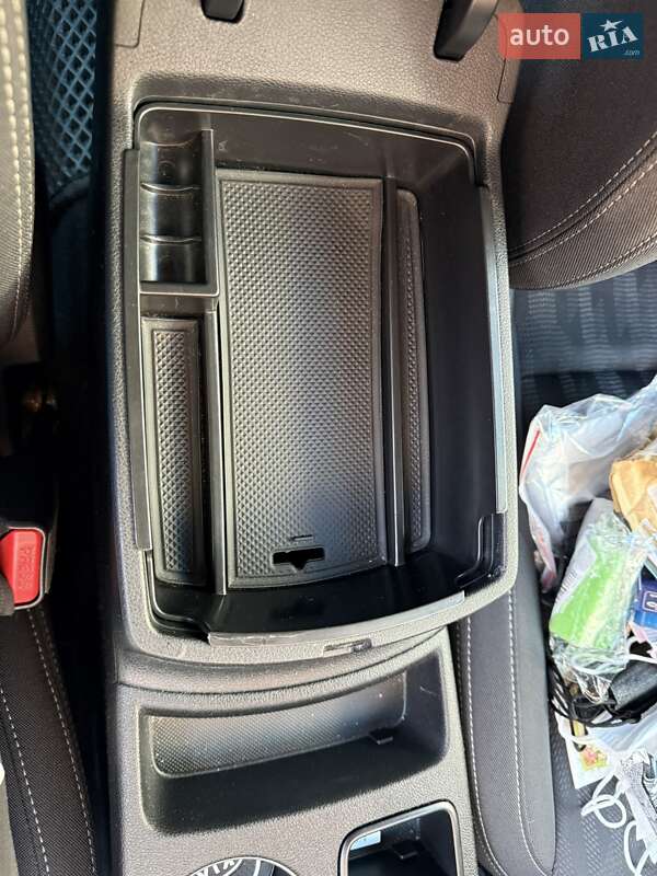 Позашляховик / Кросовер Kia Sportage 2017 в Сумах фото 50 Позашляховик / Кросовер Kia Sportage 2017 в Сумах