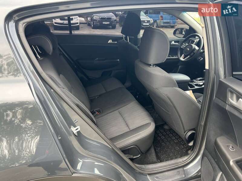 Внедорожник / Кроссовер Kia Sportage 2021 в Киеве
