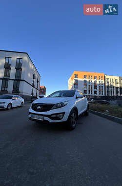 Внедорожник / Кроссовер Kia Sportage 2012 в 