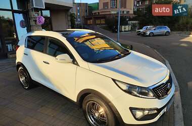 Внедорожник / Кроссовер Kia Sportage 2015 в Киеве