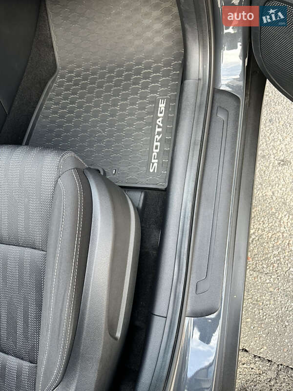 Внедорожник / Кроссовер Kia Sportage 2020 в Днепре фото 27 Внедорожник / Кроссовер Kia Sportage 2020 в Днепре