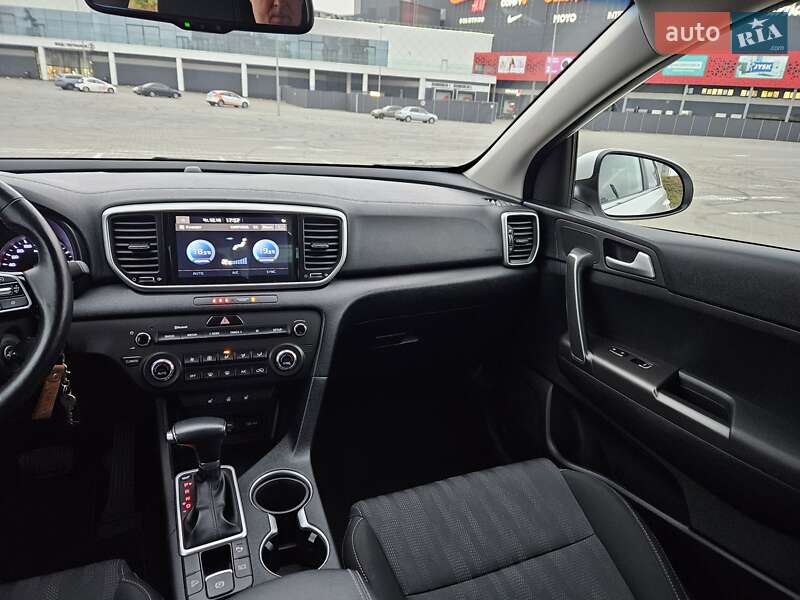 Позашляховик / Кросовер Kia Sportage 2021 в Києві