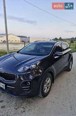 Внедорожник / Кроссовер Kia Sportage 2017 в Львове