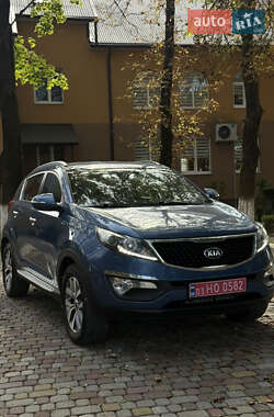 Позашляховик / Кросовер Kia Sportage 2014 в Тячеві