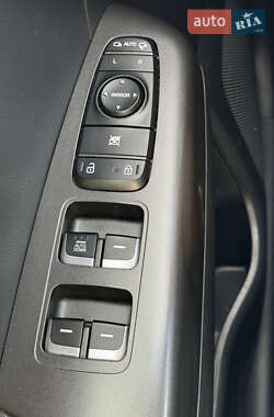 Внедорожник / Кроссовер Kia Sportage 2017 в Львове