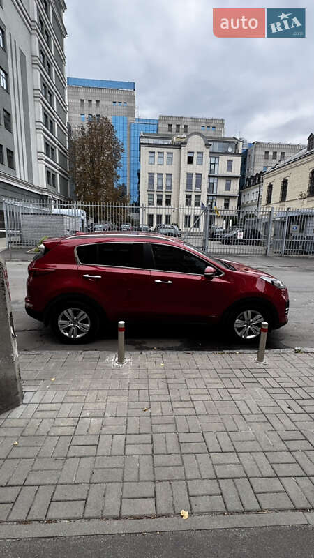 Внедорожник / Кроссовер Kia Sportage 2016 в Киеве