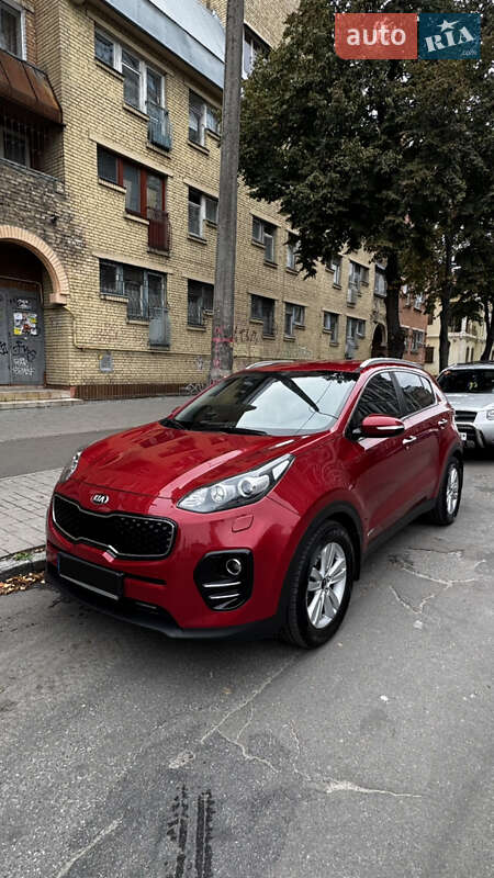 Внедорожник / Кроссовер Kia Sportage 2016 в Киеве