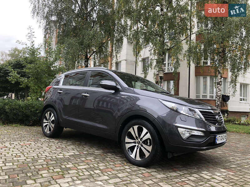 Внедорожник / Кроссовер Kia Sportage 2013 в Ивано-Франковске фото 26 Внедорожник / Кроссовер Kia Sportage 2013 в Ивано-Франковске