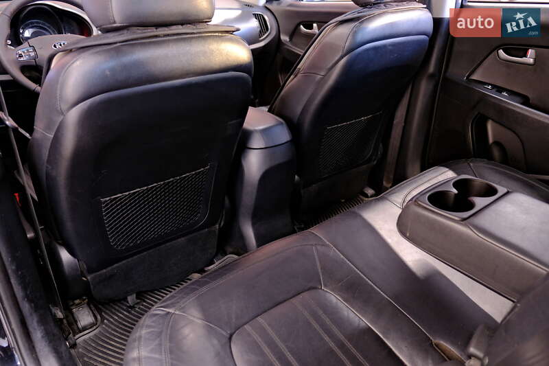 Позашляховик / Кросовер Kia Sportage 2012 в Одесі