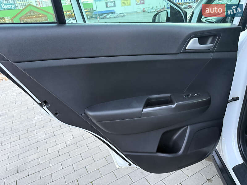 Внедорожник / Кроссовер Kia Sportage 2018 в Одессе