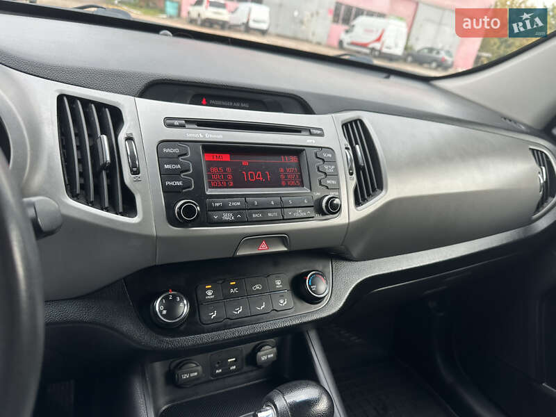 Внедорожник / Кроссовер Kia Sportage 2015 в Нежине