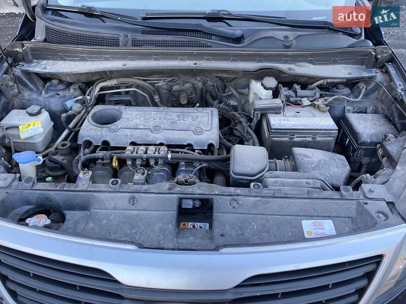 Внедорожник / Кроссовер Kia Sportage 2012 в Ямполе