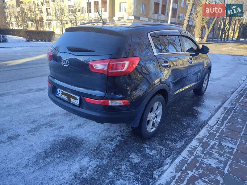 Внедорожник / Кроссовер Kia Sportage 2012 в Днепре