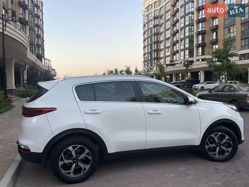 Позашляховик / Кросовер Kia Sportage 2020 в Києві фото 2 Позашляховик / Кросовер Kia Sportage 2020 в Києві