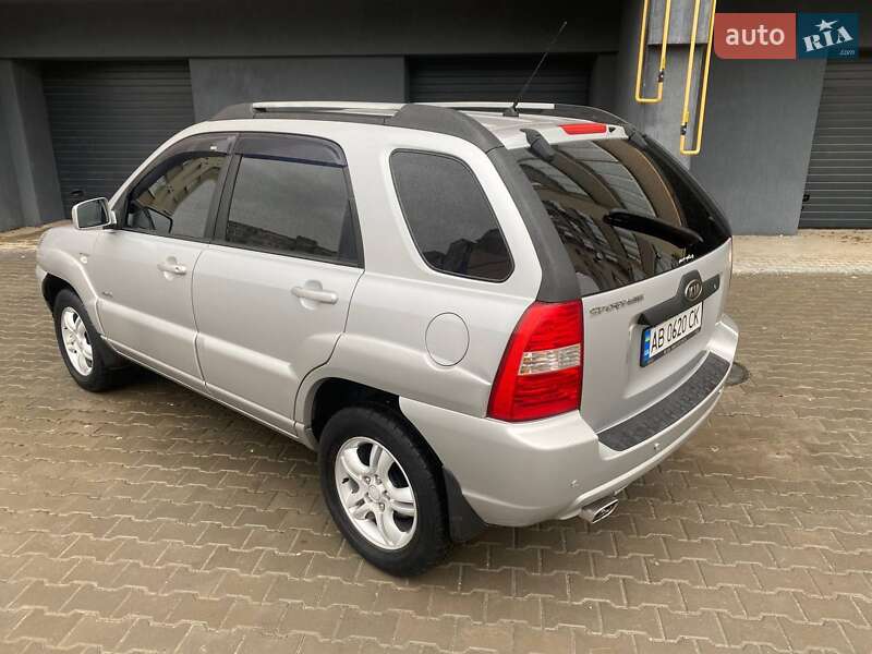 Позашляховик / Кросовер Kia Sportage 2007 в Вінниці