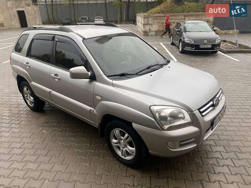 Позашляховик / Кросовер Kia Sportage 2007 в Вінниці
