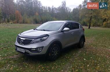 Позашляховик / Кросовер Kia Sportage 2011 в Чернівцях