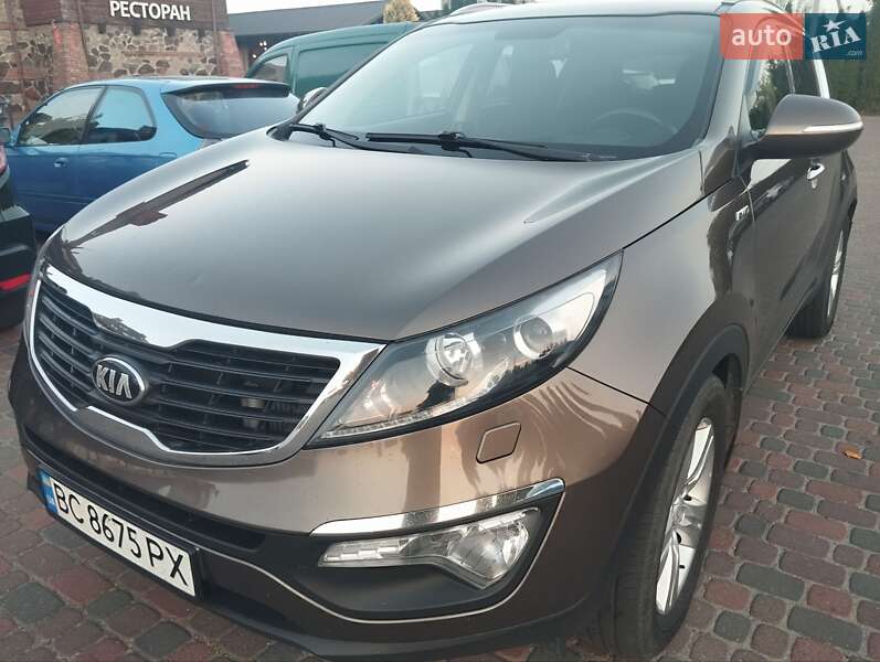 Внедорожник / Кроссовер Kia Sportage 2012 в Городке