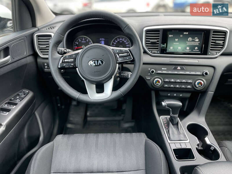 Внедорожник / Кроссовер Kia Sportage 2019 в Киеве