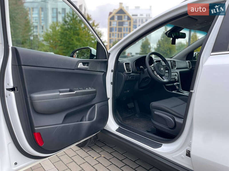 Внедорожник / Кроссовер Kia Sportage 2019 в Киеве